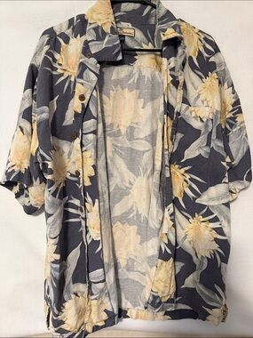 Tommy Bahama Gray Hawaiian Silk Shirt with Cream and Pale Yellow Floral Print